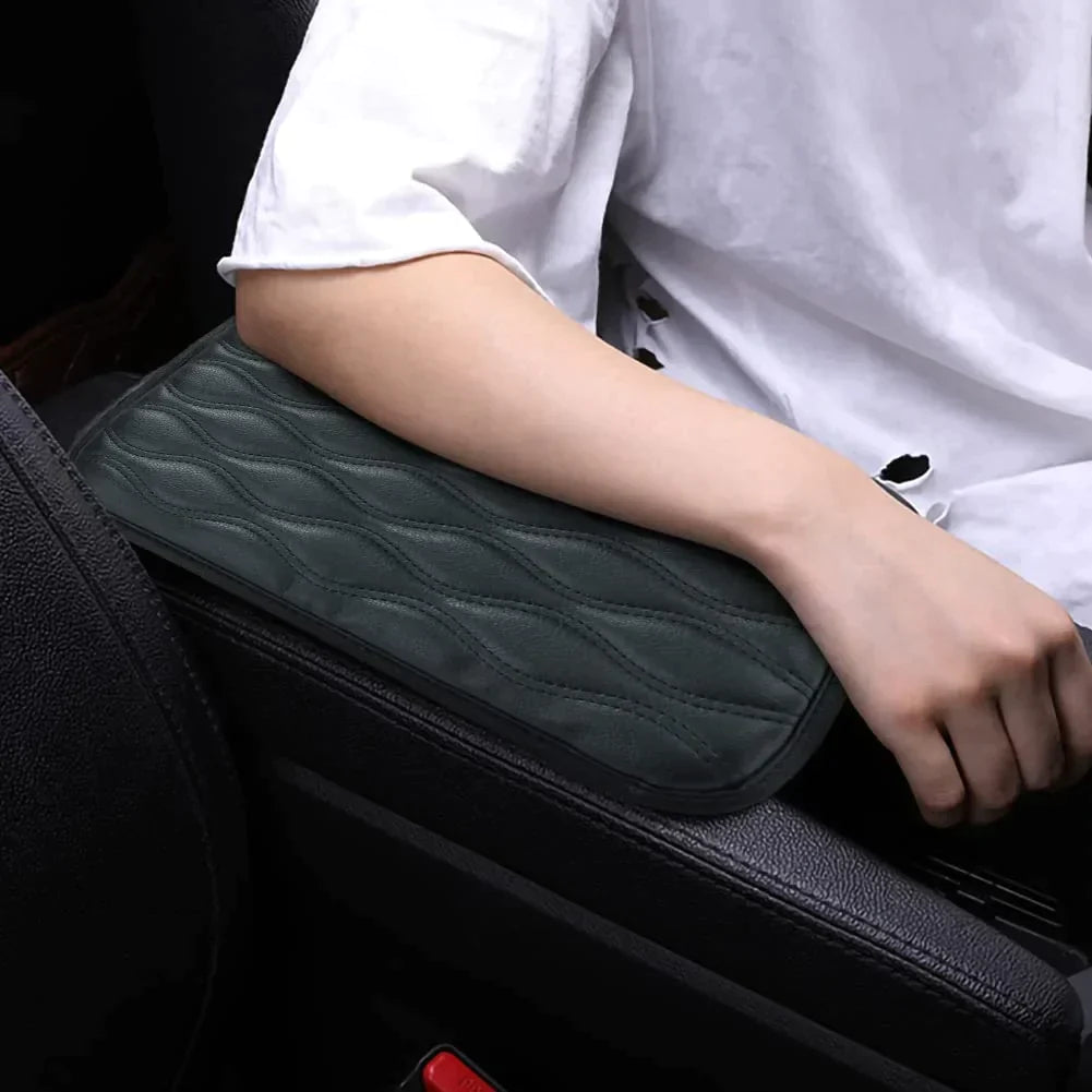 Kalsten | Armrest cushion in leather (Universal style)