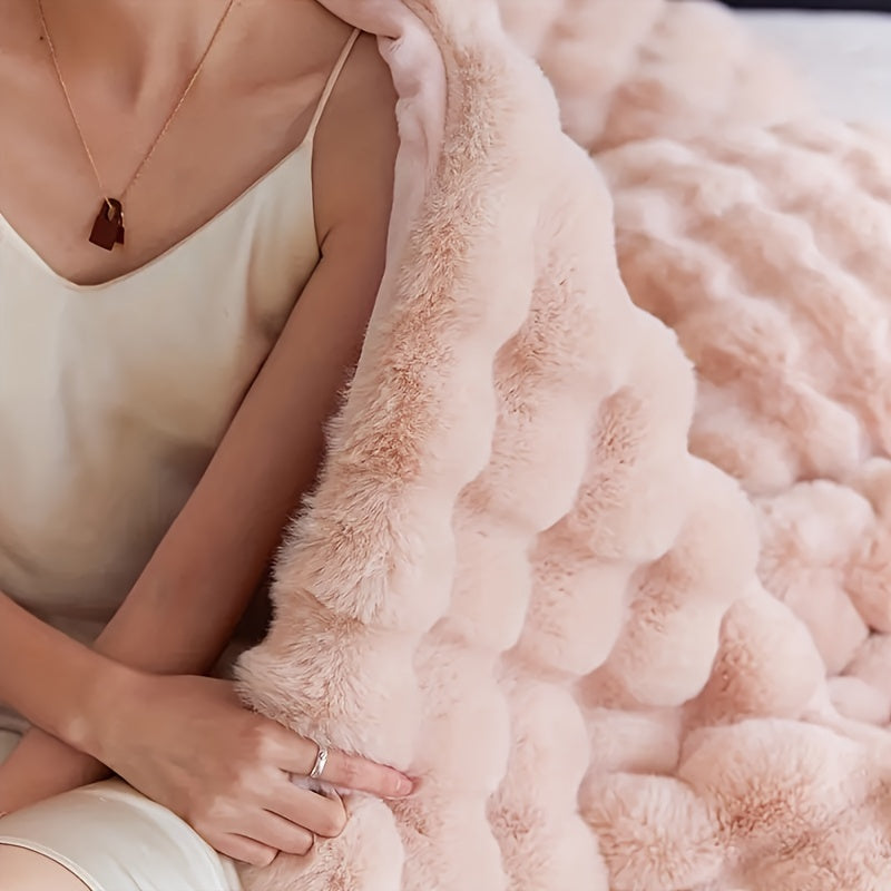 Elegant Rabbit Fleece Blanket - Luxury and Durable Kalsten