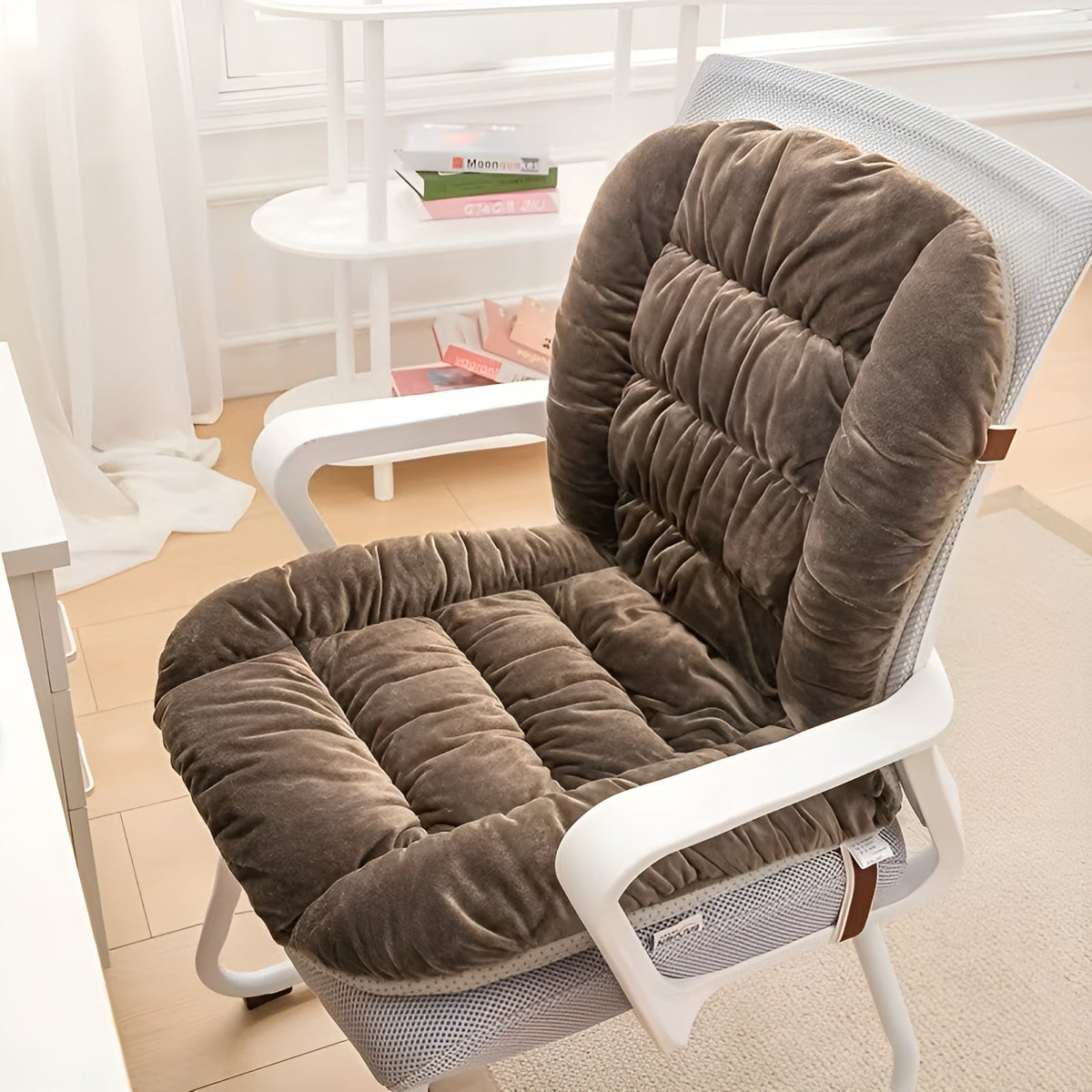 Thick seat cushions for chairs – soft, warm and comfortable | Ideal for the living area and the office | Karnz