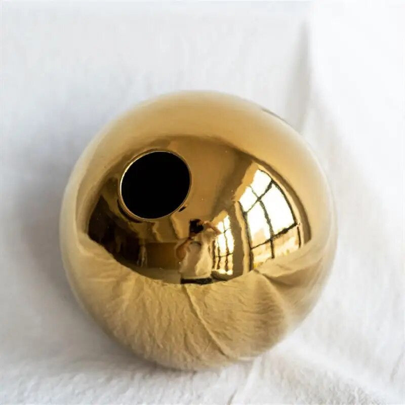 Kalsten | Golden Ball Vase