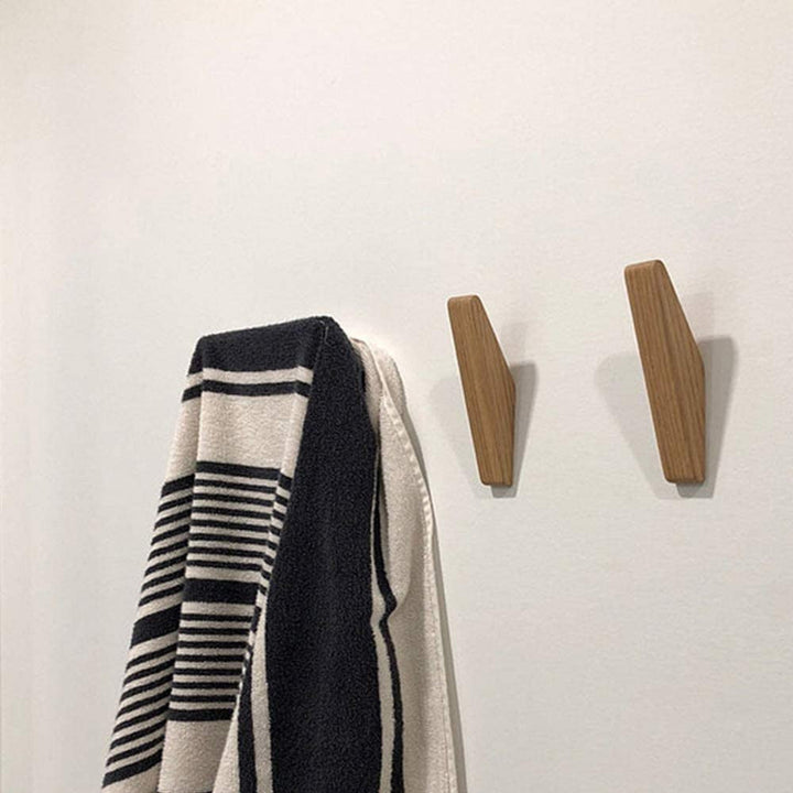 Scandinavian Wooden Coat Hooks – 6 Pack