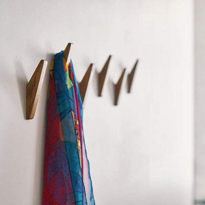 Skanto | Scandi Set of 6 Wooden Hangers