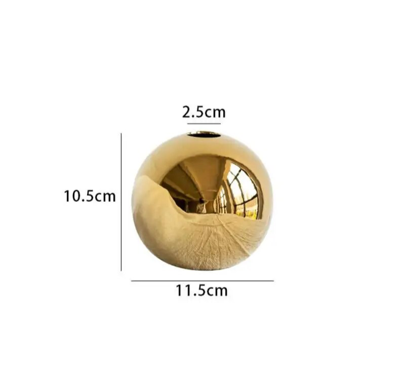 Kalsten | Golden Ball Vase