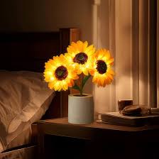 Sunflower LED Table Lamp – USB Rechargeable Kalsten