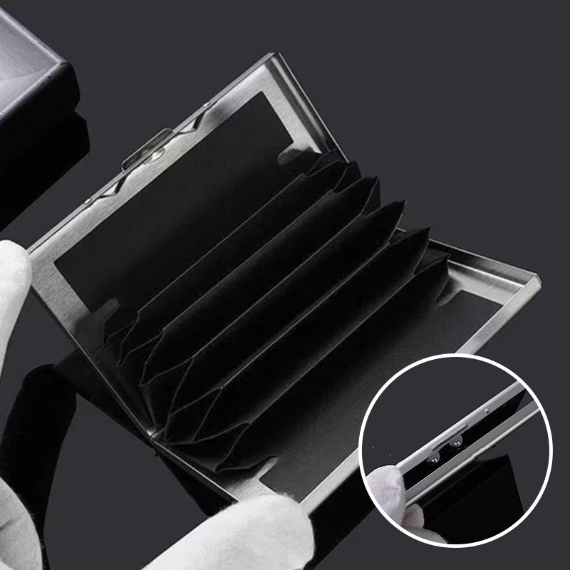 Kalsten | Ultral thin card case with theft and demagnetization protection