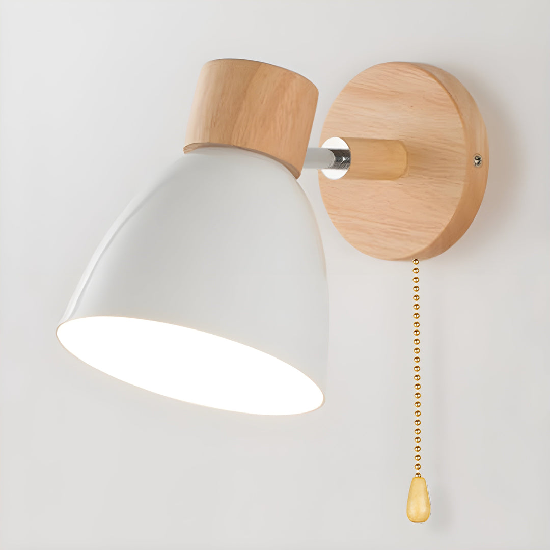 Wood Nordic Wall Lamp with Switch for the Bedroom | Kalsten