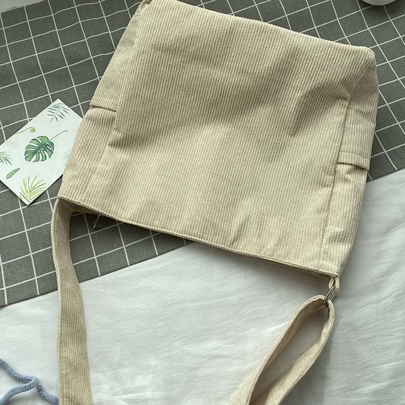 Skanto | Snor Crossbody Bag – Quiet and Durable Leather Strap Bag for Everyday Use