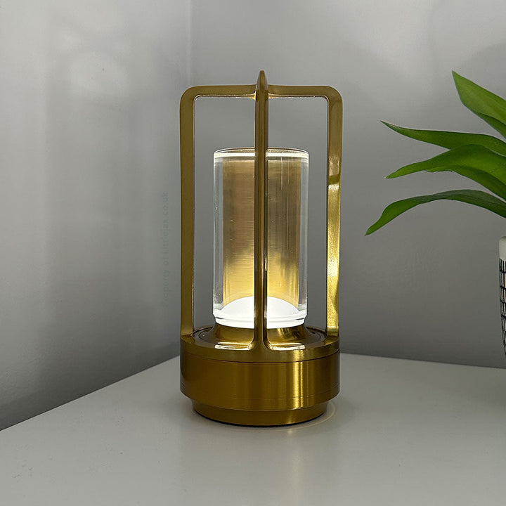 Wireless Vintage Lantern Table Lamp | Kalsten