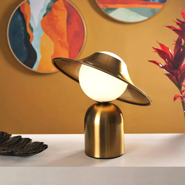 GoldAura Metal Table Lamp - Luxurious Design | Kalsten