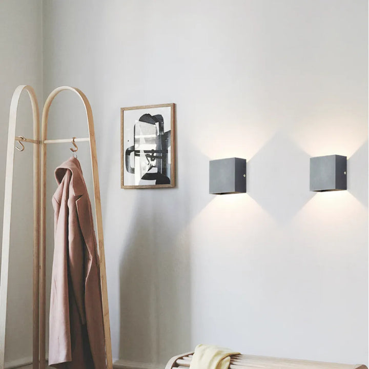 Black Aluminum Outdoor LED Wall Fixture Kalsten