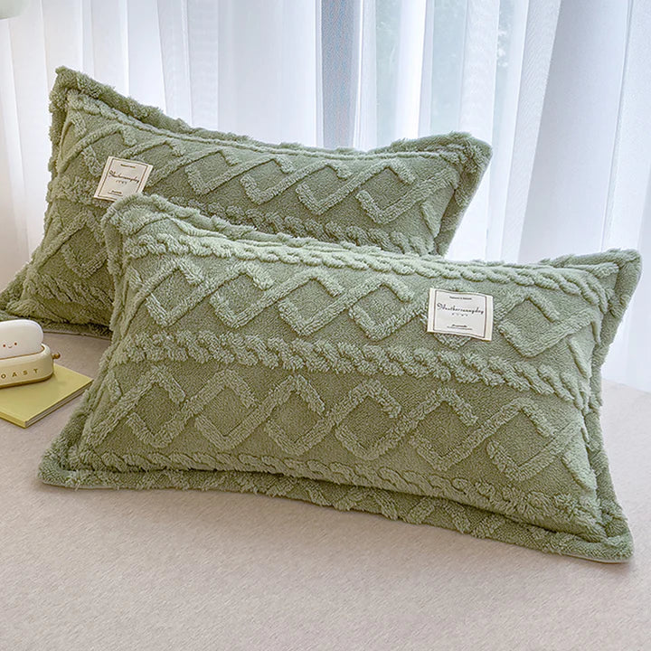 LuxeLoom Duvet - Luxurious Flannel Duvet for Ultimate Warmth and Comfort Kalsten