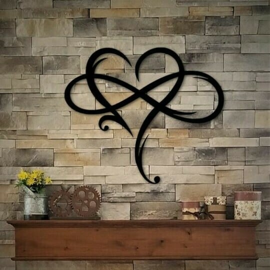 Kalsten | InfinityHeart Wall Decor – Iron Wall Sculpture with Symbol of Eternal Love