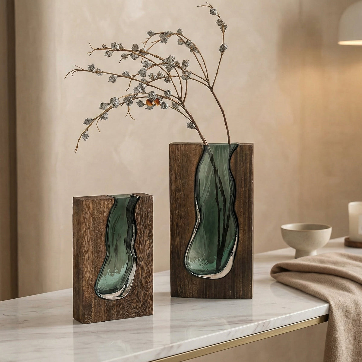Nordic Live-Edge Vase Karnz