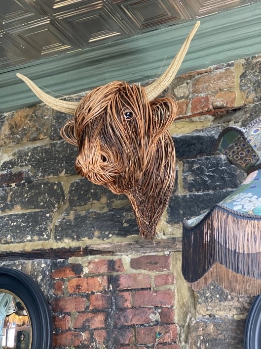 Kalsten | HighlandCharm – Rustic Cow Head Wall Decoration for a Unique Home