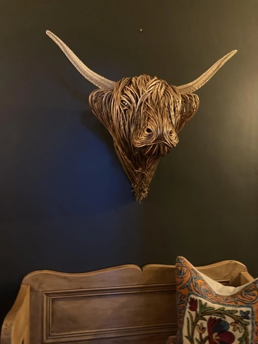 Kalsten | HighlandCharm – Rustic Cow Head Wall Decoration for a Unique Home