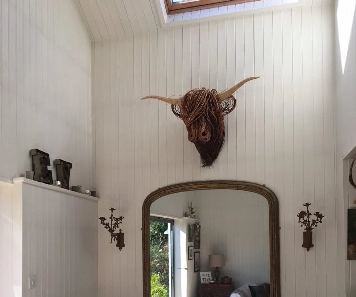 Kalsten | HighlandCharm – Rustic Cow Head Wall Decoration for a Unique Home