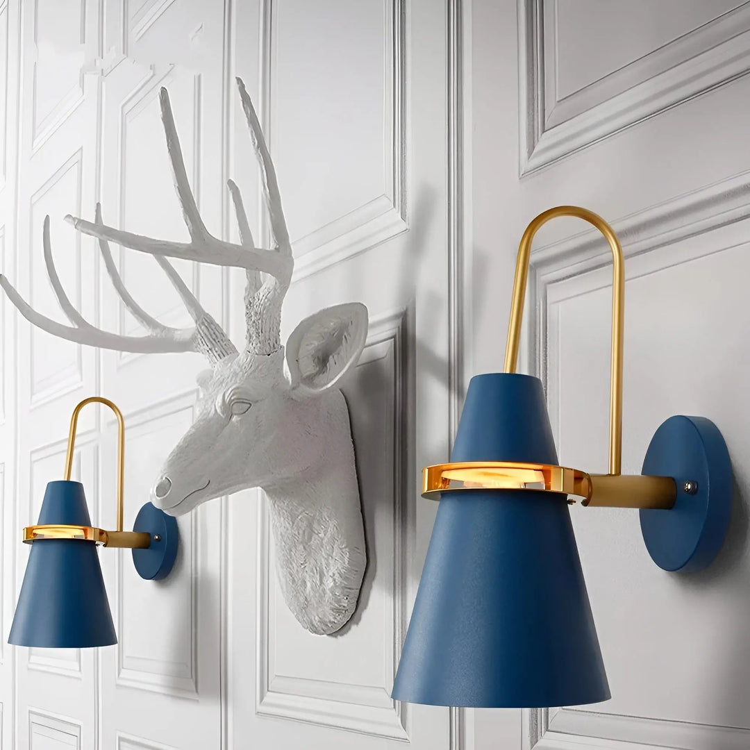 Retro Elegance Wall Lamp - EliteAura Luxe Lighting Kalsten