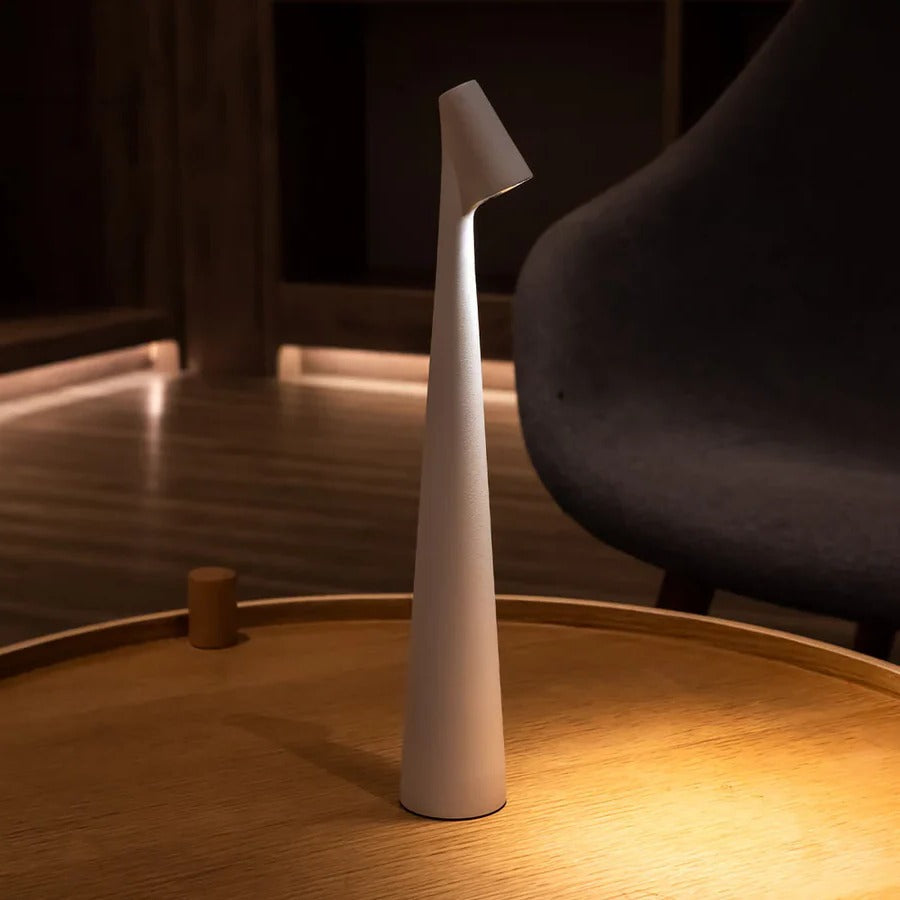 Minimalistic Design Table Lamp | Kalsten