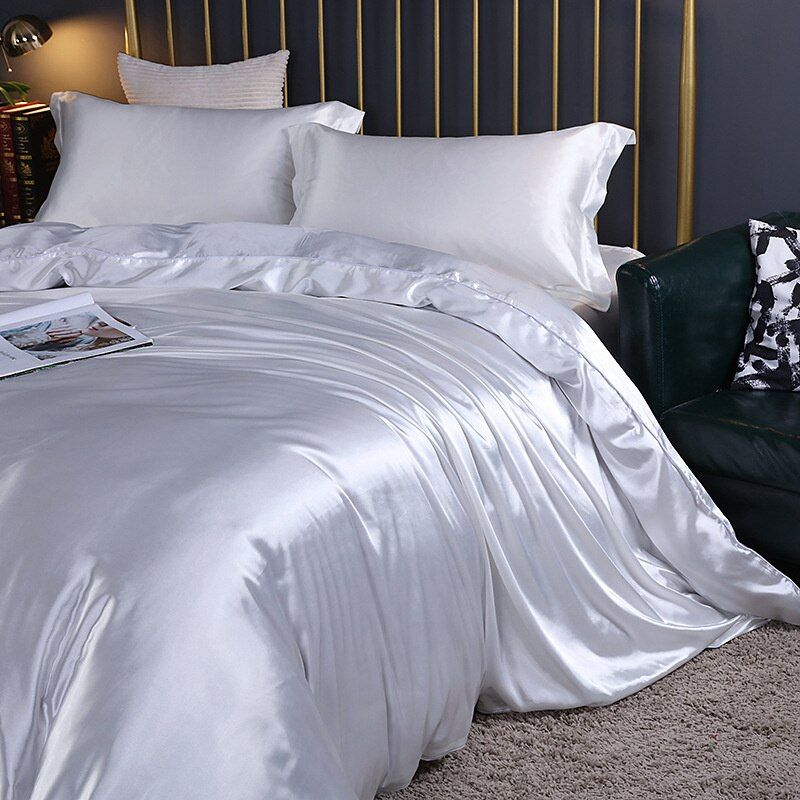 Silk/Satin Bed Linen Duvet Cover Luxury Set (2x Pillowcase, 1x Fitted Sheet, 1x Duvet) Kalsten