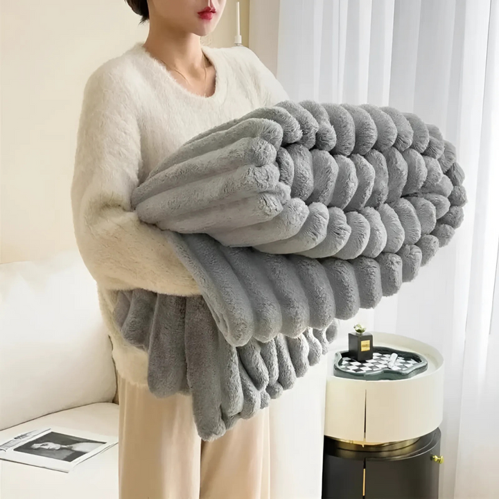 Soft Faux Fur Throw Blanket Kalsten