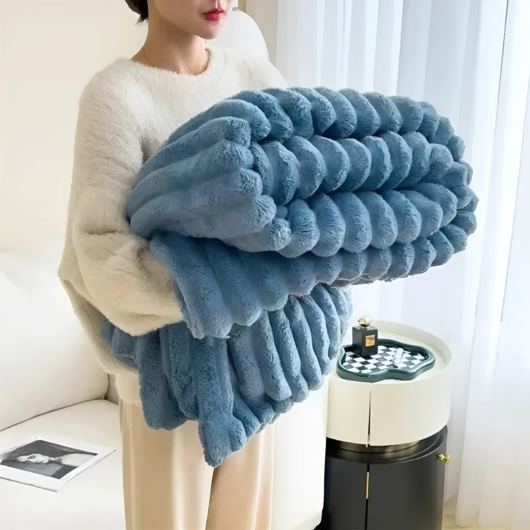 Soft Faux Fur Throw Blanket Kalsten