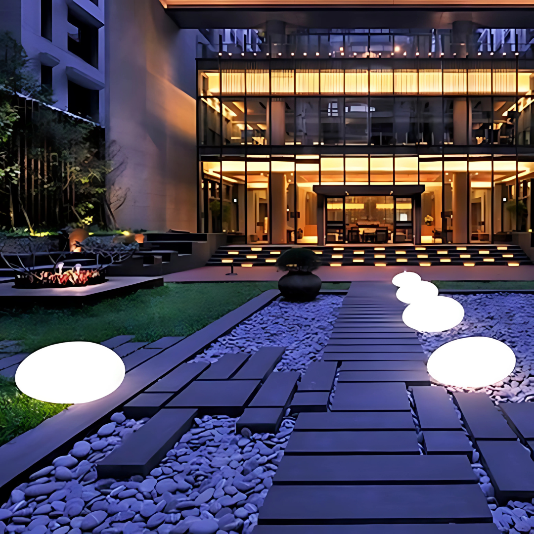Outdoor Decorative LED Garden Light Kalsten