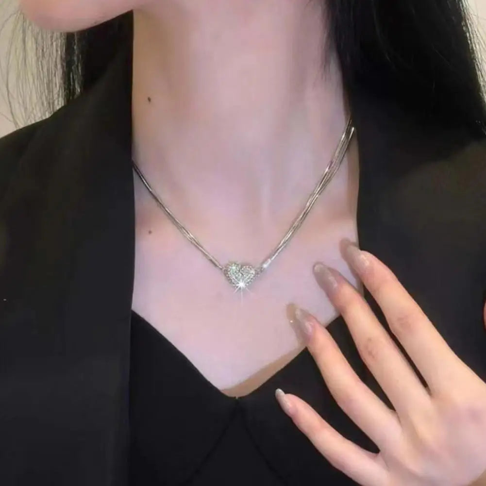 Kalsten | Magnetic Heart Charm Necklace
