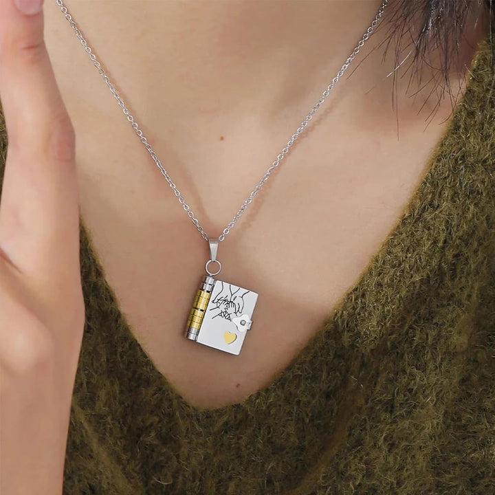 Kalsten | Memory Book Hanger Necklace – Symbolic Jewelry with Loving Message