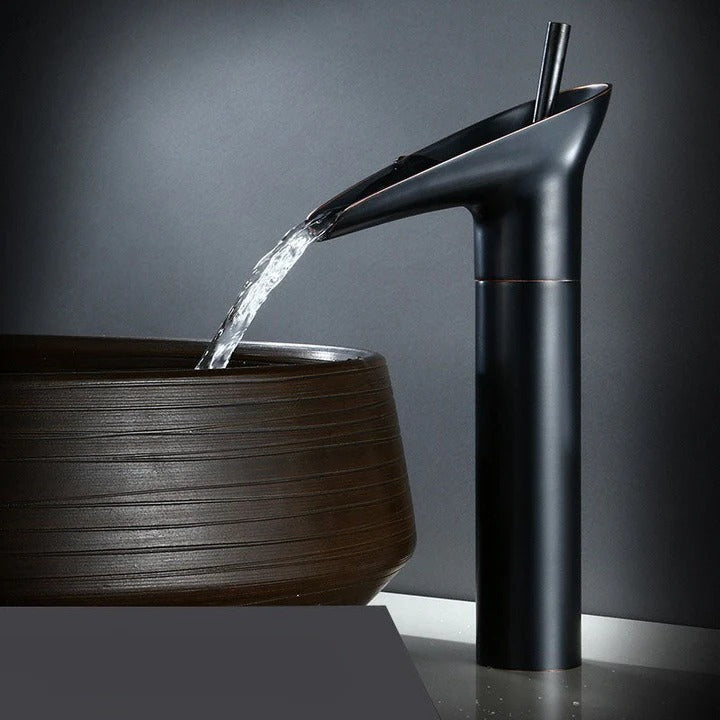 Antique-Style Waterfall Bathroom Tap