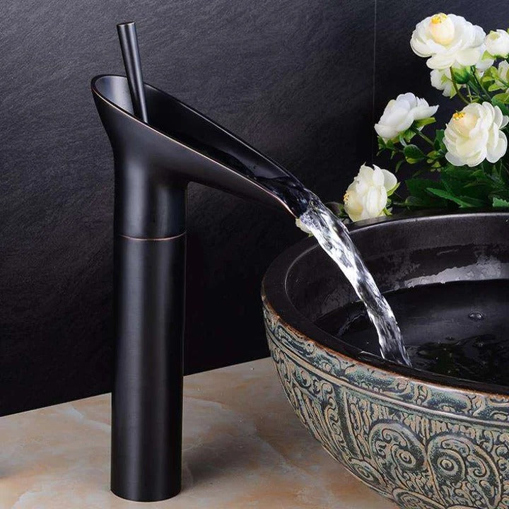 Antique-Style Waterfall Bathroom Tap
