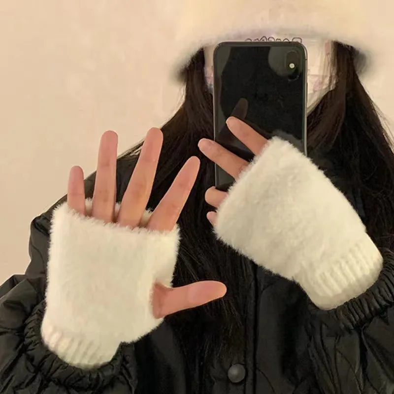 Unisex Fleece Fingerless Gloves – Warm, Soft and Functional | Kalsten