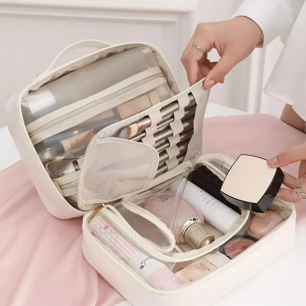 Skanto | Travel Toiletry Bag Chic