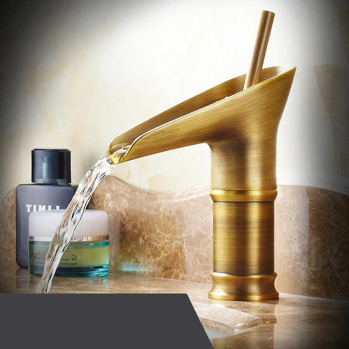 Antique-Style Waterfall Bathroom Tap