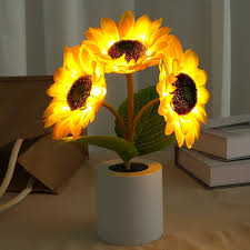 LED Sunflower Table Lamp - Decorative Lighting Fixture for Home Decor & Nightstand Use | Kalsten