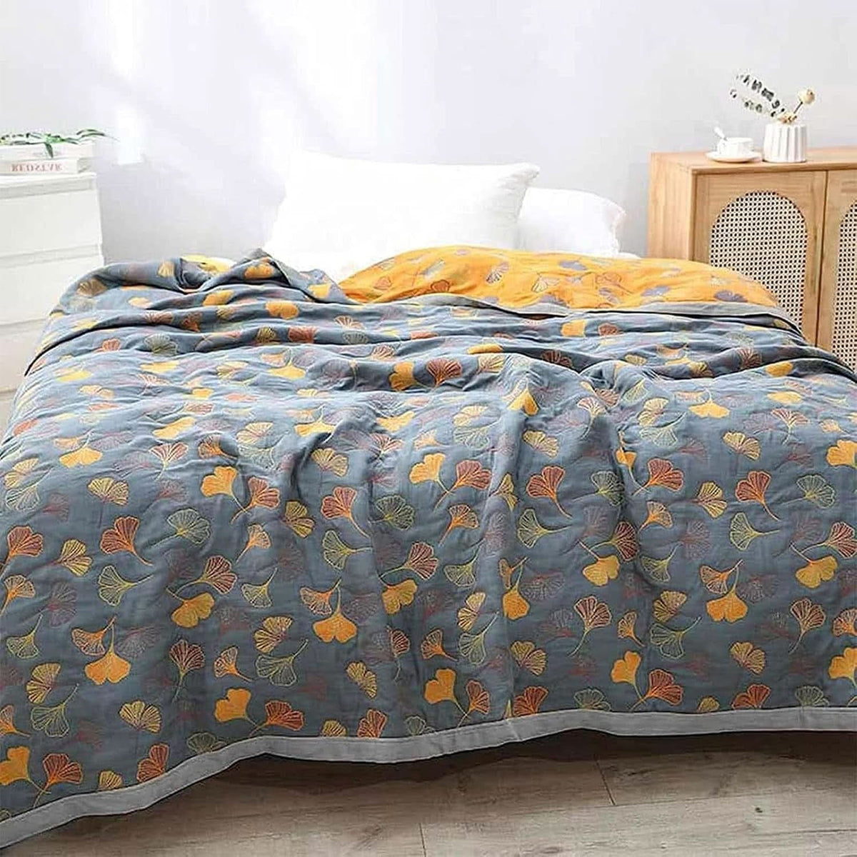 BowLift | CAMI - Cozy Leaf Blanket