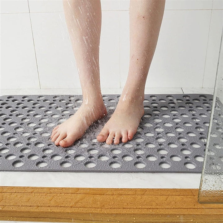 Non-slip & antibacterial shower mat