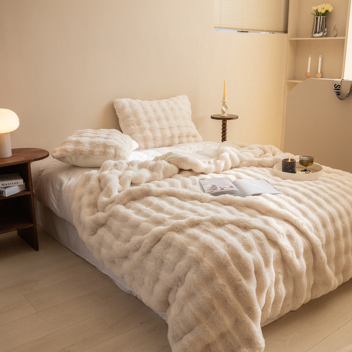 Kalsten | Faux Fur Chunky Knit Duvet Cover Throw