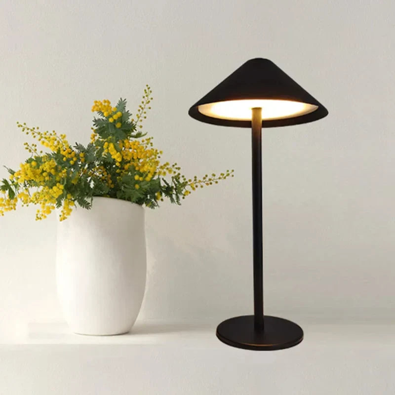 Elegant Wireless Desk Lamp with Adjustable Lighting and Luxury Design Kalsten
