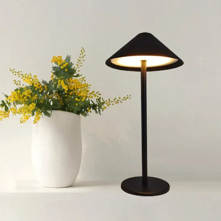 Elegant Wireless Desk Lamp with Adjustable Lighting and Luxury Design Kalsten