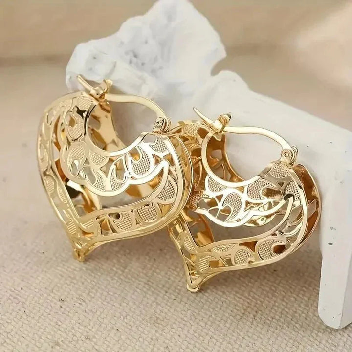 Kalsten | Intricate Open Heart Golden Earrings
