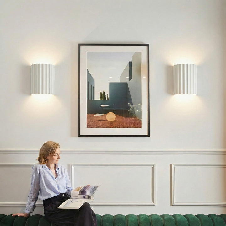 Nordic Pleated Resin Wall Sconce | Modern Macaron Ribbed LED Lamp (16.5cm) | Kalsten