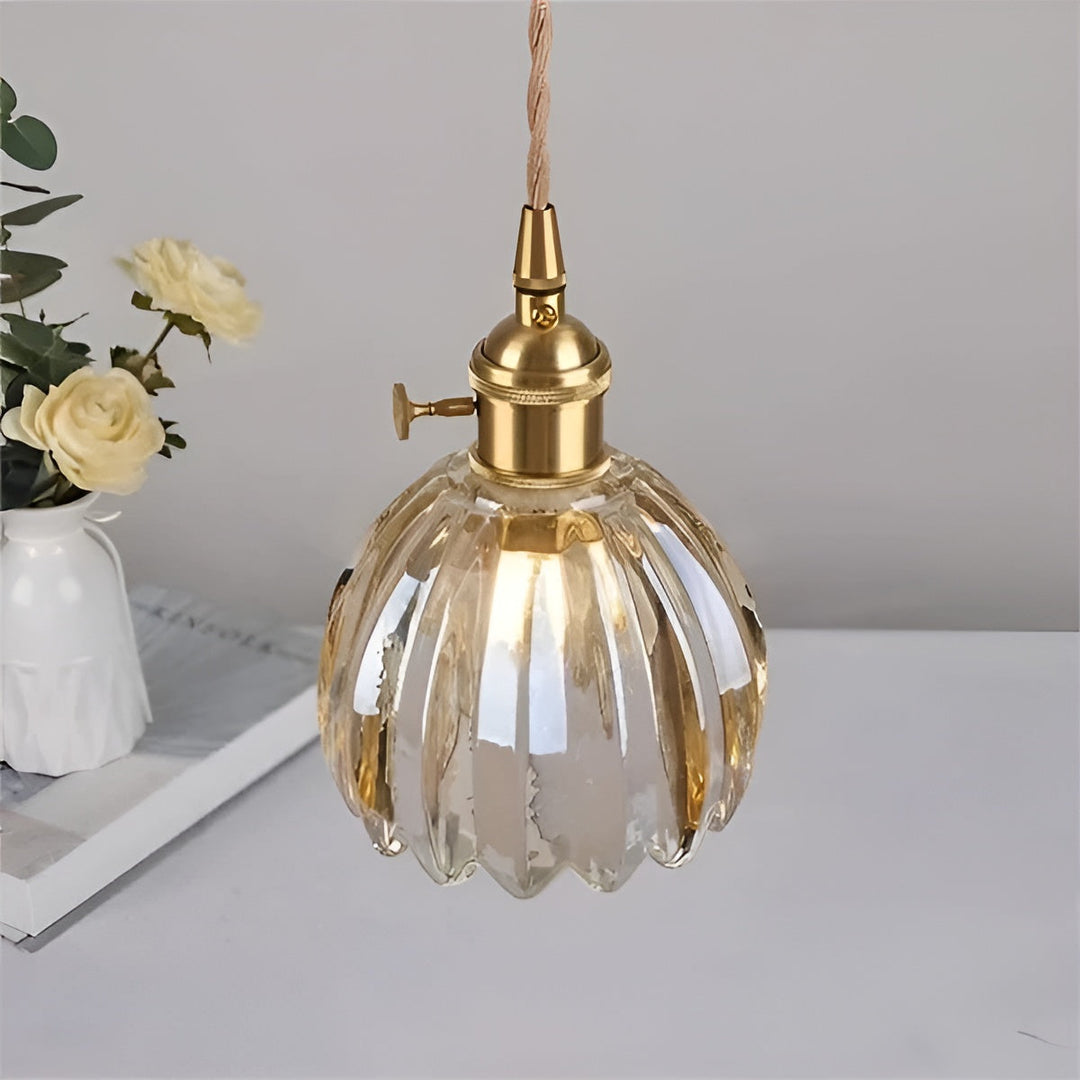 Hanging light with flower glass – Japanese design for cozy spaces | Kalsten