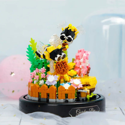 Skanto | Flower Insect Butterfly Bee Nano Building Blocks