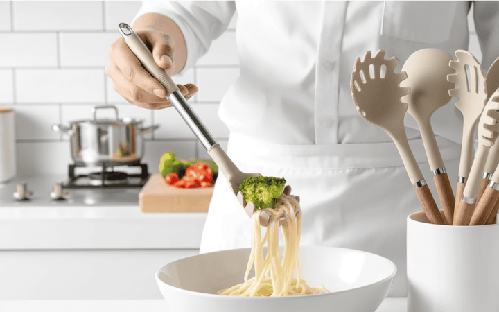 Kalsten | KITCHENORA – Complete Utensil Set with Silicone Heads & Wood-Style Handles