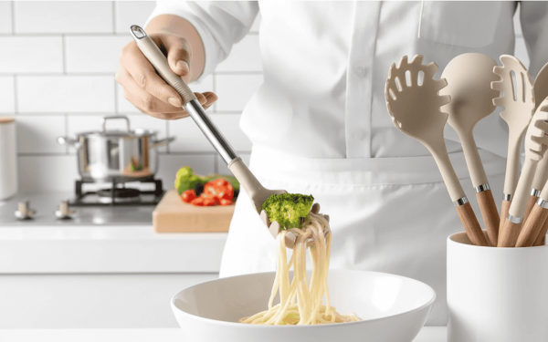 Kalsten | KITCHENORA – Complete Utensil Set with Silicone Heads & Wood-Style Handles