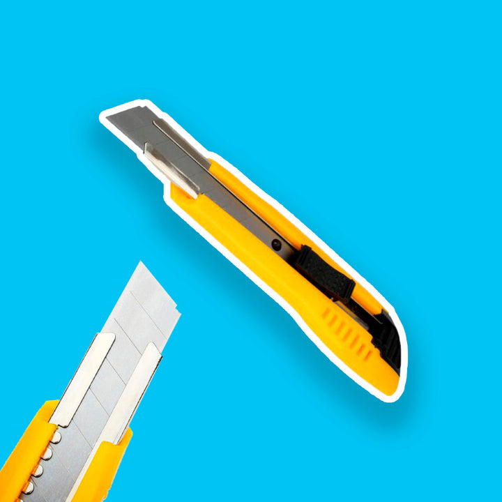 Hobby knife with 18 mm snap-off blades | Kalsten