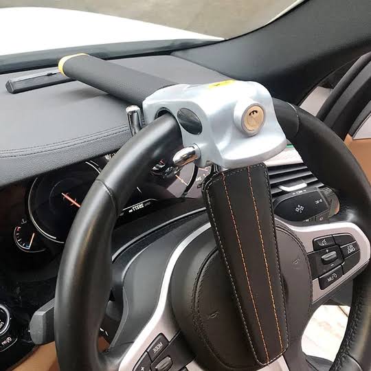 Kalsten | Adjustable Steering Wheel Lock with Triple Locking – Strong Theft Prevention
