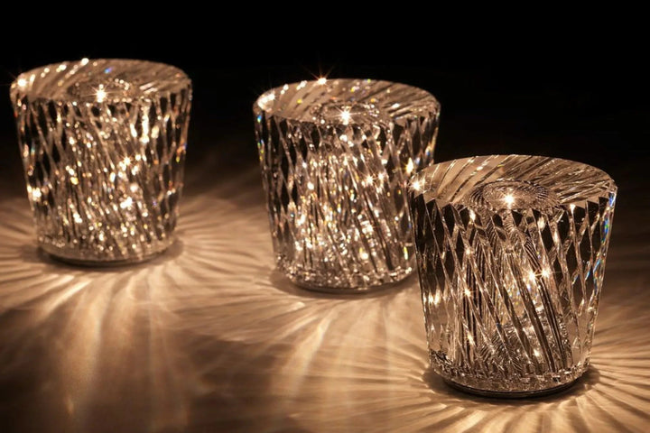 Crystal Table Lamp VÉLORIA | Diamond Look & 360° Light Play | Wireless & USB Rechargeable | Up to 12 hrs. Light Duration | Kalsten