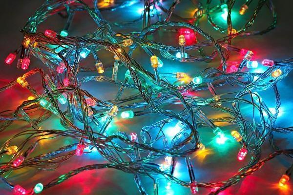 LED string lights solar-powered with 100 LED (multiple colors) - 9 meters | Kalsten