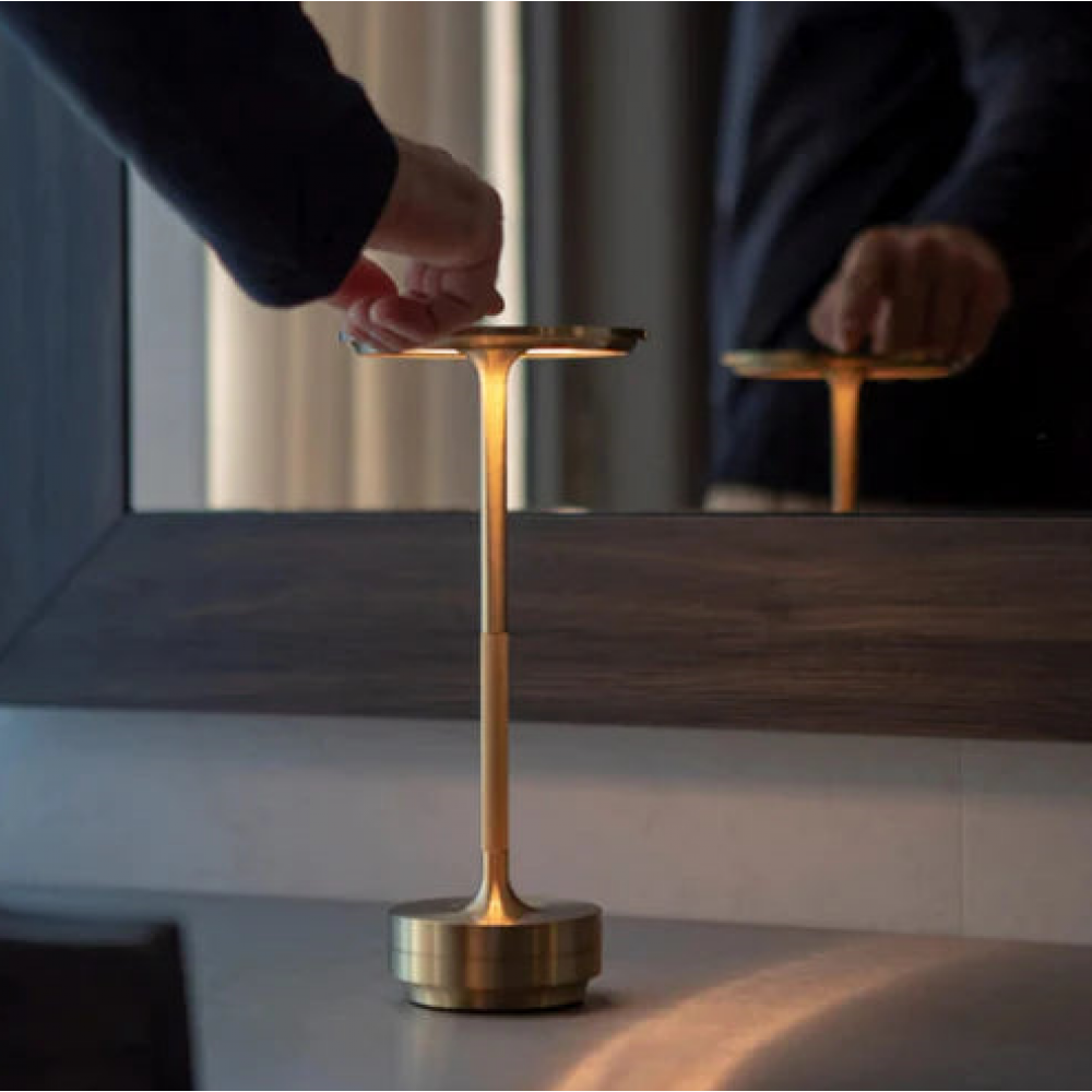 ClarityGlow Luxe Edition | Wireless LED Table Lamp | Kalsten